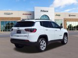 New 2025 Jeep Compass Latitude image 3