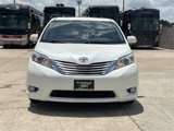 Used 2012 Toyota Sienna image 2