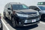 Used 2018 Toyota Highlander Plus image 2