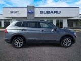 Used 2019 Volkswagen Tiguan SE w/ Panoramic Sunroof Package image 2