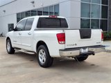 Used 2005 Nissan Titan SE image 3