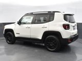 Used 2017 Jeep Renegade Trailhawk image 2