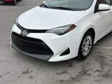 Used 2018 Toyota Corolla LE image 3