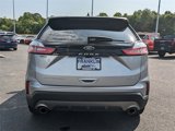 Used 2023 Ford Edge Titanium image 5