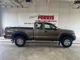 Used 2015 Toyota Tacoma 4x4 Access Cab image 6