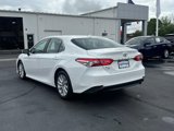 Used 2020 Toyota Camry LE image 5