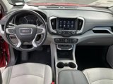 Used 2022 GMC Terrain SLT image 4