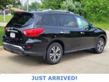 Used 2019 Nissan Pathfinder S image 3