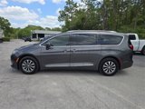 Used 2020 Chrysler Pacifica Touring-L Plus image 3