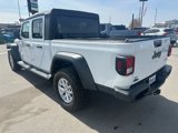 Used 2023 Jeep Gladiator Sport image 6