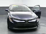 Used 2023 Toyota Corolla LE image 3