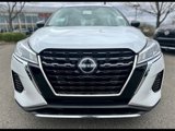 New 2025 Nissan Kicks Play S image 2