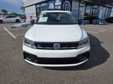 Used 2021 Volkswagen Tiguan SE R-Line image 2