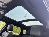 Used 2014 Land Rover Range Rover Sport SE image 3