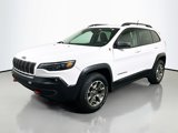 Used 2020 Jeep Cherokee Trailhawk image 3