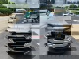 Used 2022 GMC Terrain SLE w/ Driver Convenience Package image 3