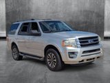 Used 2016 Ford Expedition XLT image 3