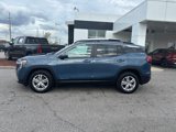 Used 2024 GMC Terrain SLE w/ Driver Convenience Package image 2