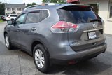 Used 2015 Nissan Rogue SV w/ SV Moonroof Package image 3