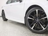 Used 2019 Toyota Camry XSE image 4