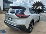 Used 2021 Nissan Rogue SV image 3