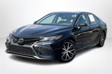 Used 2024 Toyota Camry SE image 2