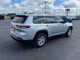 Used 2022 Jeep Grand Cherokee L Limited w/ Luxury Tech Group II image 4