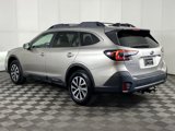 Used 2020 Subaru Outback Premium image 5