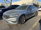 Used 2020 Volkswagen Jetta R-Line image 2