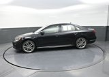Used 2018 Volkswagen Passat 2.0T R-Line image 5