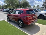 Used 2018 Nissan Rogue SL image 5
