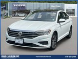 Used 2019 Volkswagen Jetta SE w/ Cold Weather Package image 2