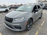 New 2025 Chrysler Pacifica Limited image 2