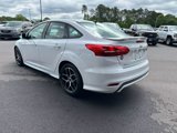Used 2016 Ford Focus SE w/ SE Sport Package image 3