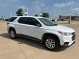 Used 2021 Chevrolet Traverse LS image 5
