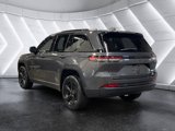 Used 2024 Jeep Grand Cherokee Limited w/ Black Appearance Package image 4