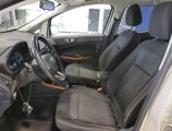 Used 2021 Ford EcoSport SE w/ SE Convenience Package image 3