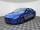Used 2023 Hyundai Elantra SEL w/ Cargo Package image 2