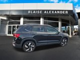 Used 2023 Volkswagen Taos SEL image 4