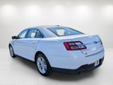 Used 2016 Ford Taurus SE image 3