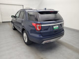 Used 2017 Ford Explorer XLT w/ Equipment Group 202A image 5