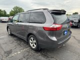 Used 2017 Toyota Sienna LE image 4