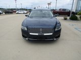 Used 2017 Lincoln Continental Select image 2