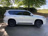 Used 2023 Lexus GX 460 Premium image 2