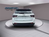 Certified 2022 Jeep Compass Limited image 4