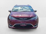 Used 2019 Chrysler Pacifica Limited w/ Tire & Wheel Group image 2
