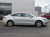 Used 2018 Ford Fusion SE w/ Fusion SE Technology Package image 2