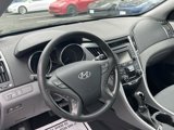 Used 2014 Hyundai Sonata Hybrid image 5