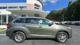Used 2018 Toyota Highlander XLE image 5