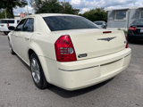 Used 2008 Chrysler 300 Touring image 4